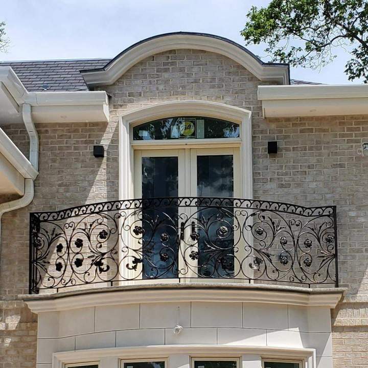 Balcony railings Queens