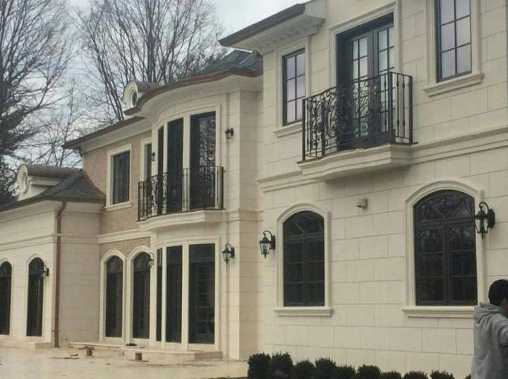 Balcony railings Queens